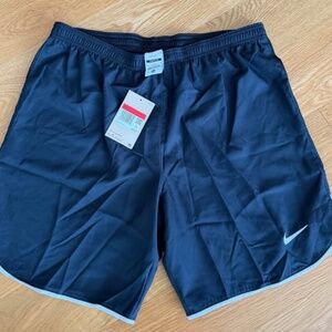 Nike Dri-Fit Slim Fit Mens Shorts Large